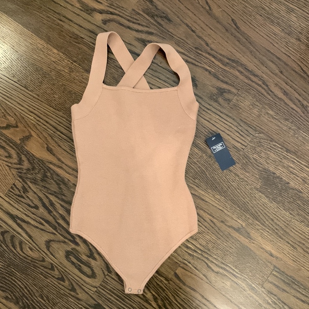 Abercrombie Halter Crossback Bodysuit XS